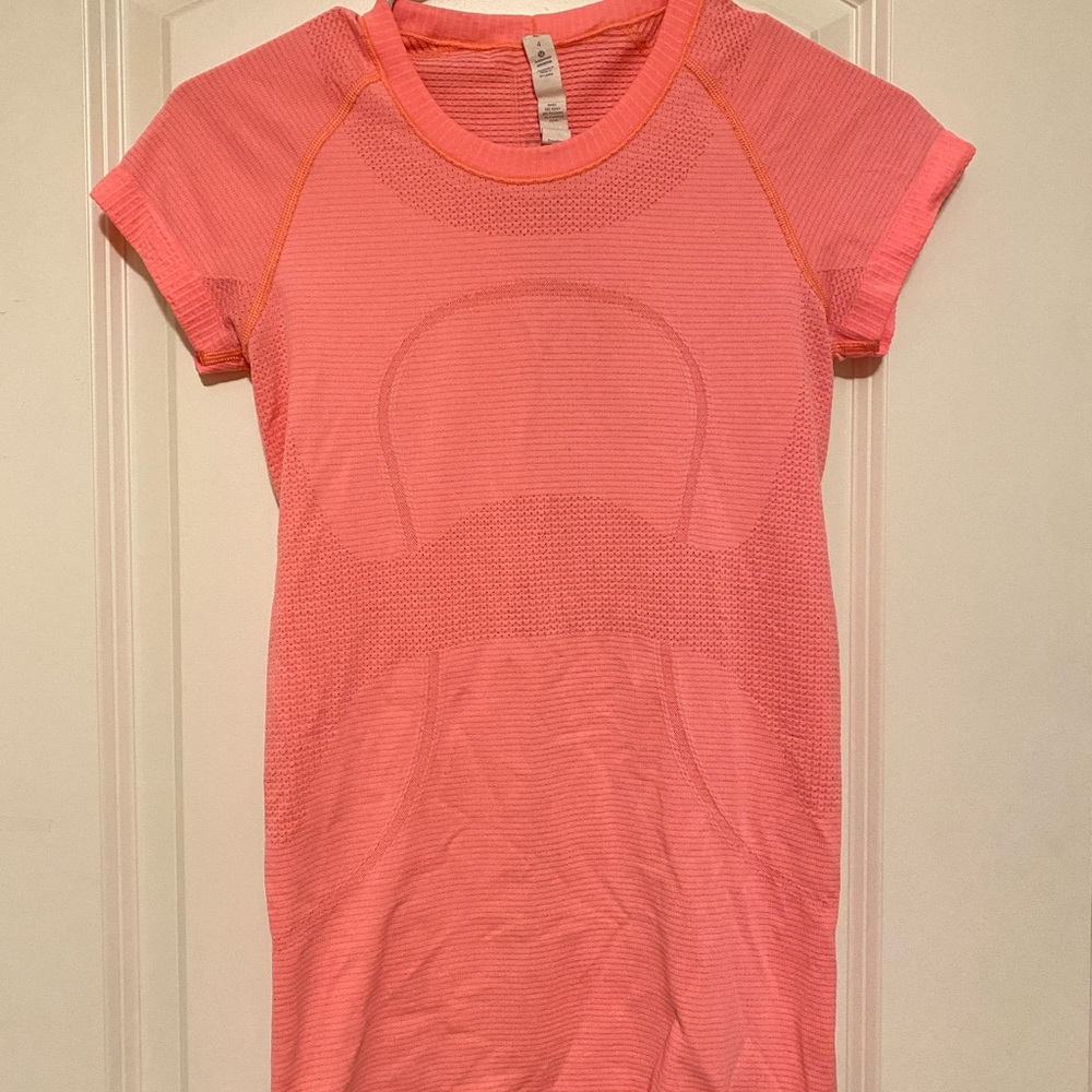 Lululemon Swiftly Tech Short Sleeve
